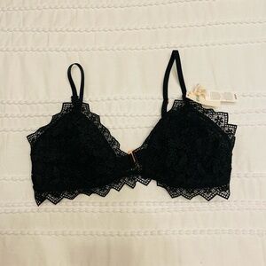 NWT - Aerie Lace Wireless Bralette